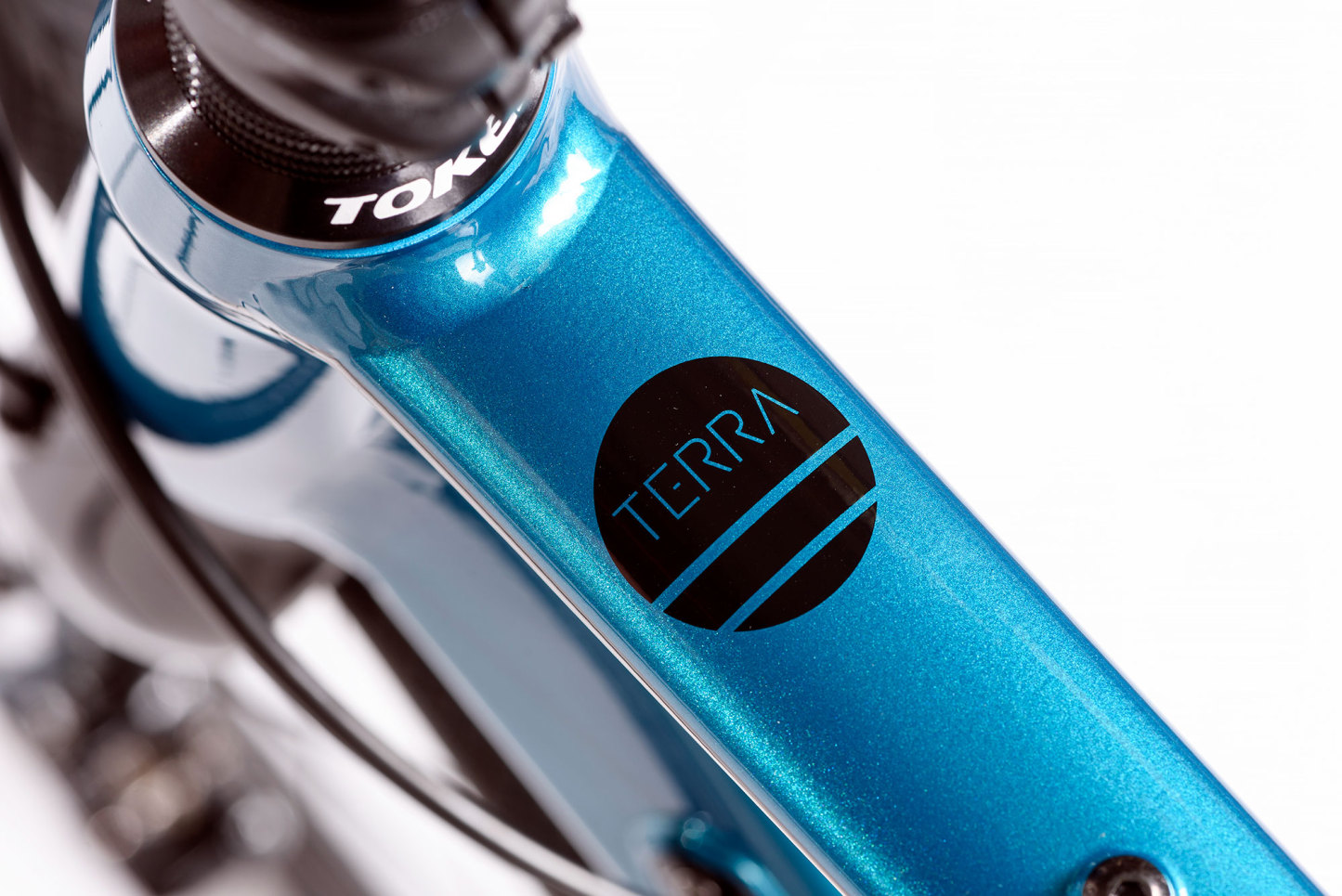 Terra Flat Bar Gravel Bike