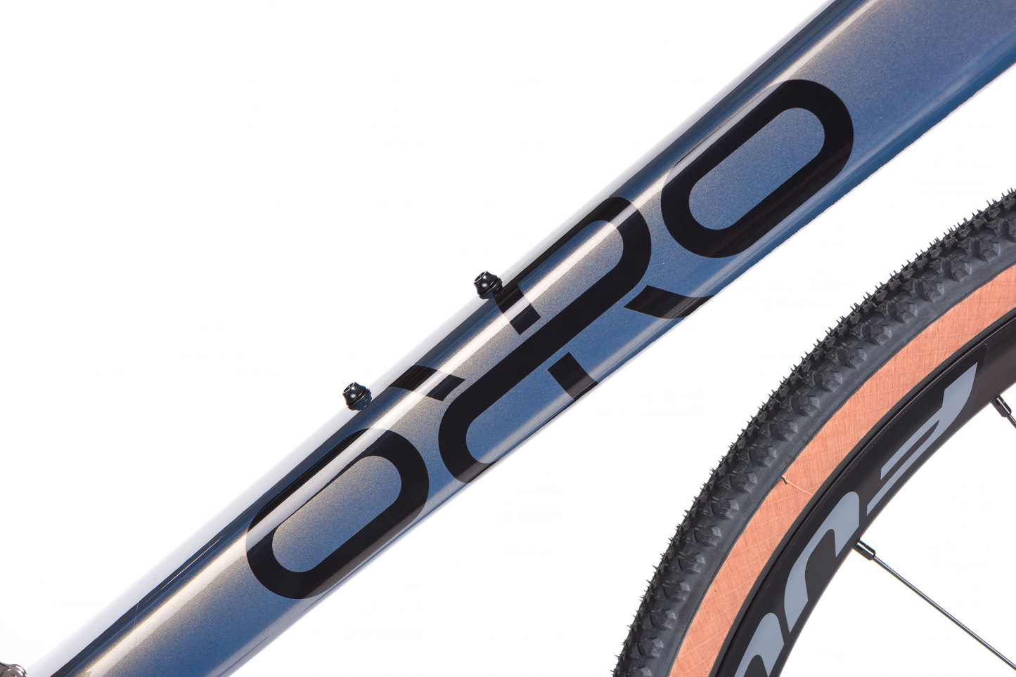 Terra C 105 Di2 Gravel Bike