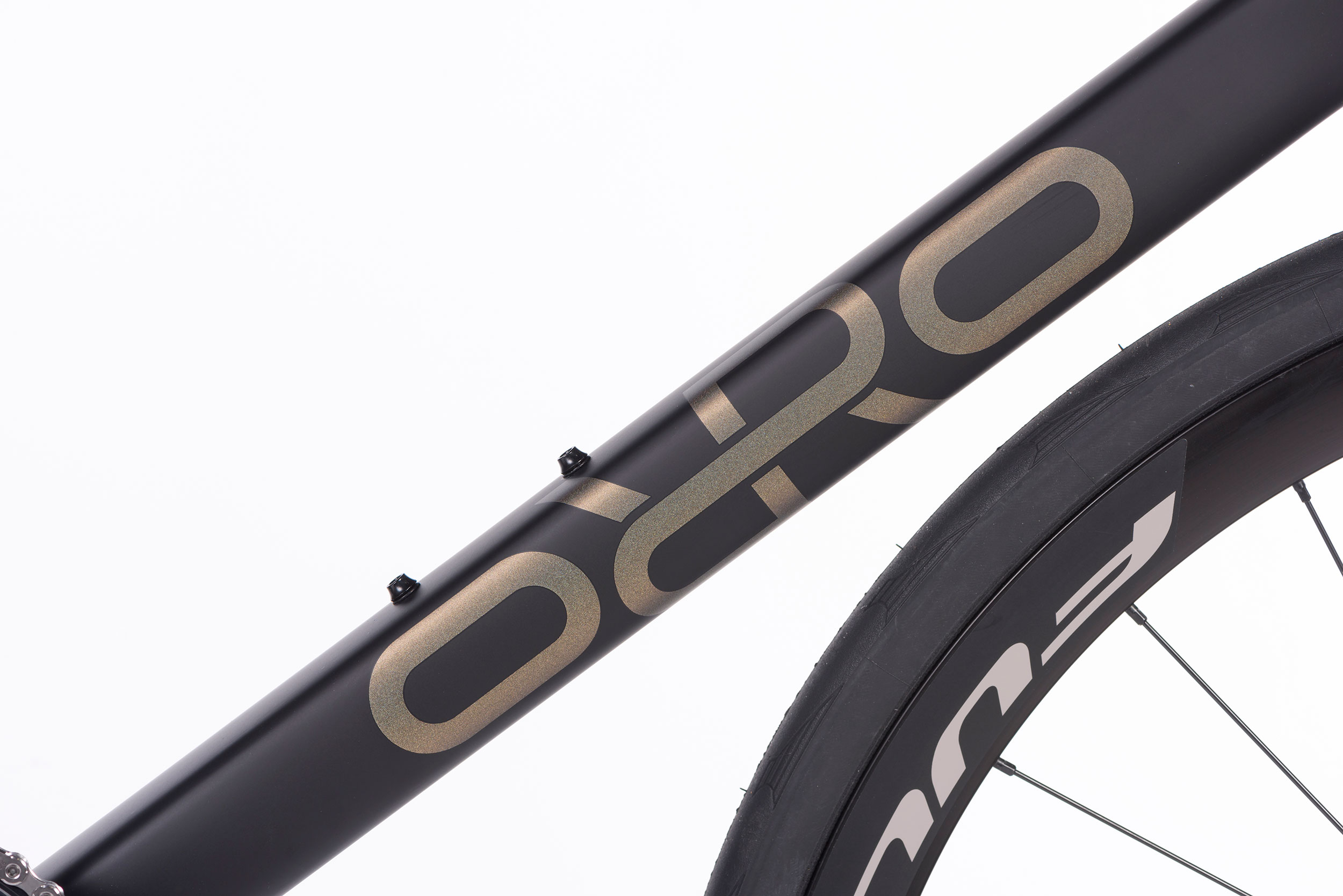 2025 Gold STC 105 Di2 Tailormade Bike