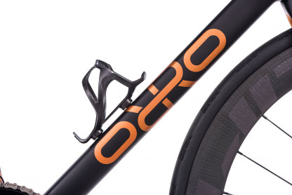 2025 Signature Gold STC Dura Ace Di2/Zipp Bike