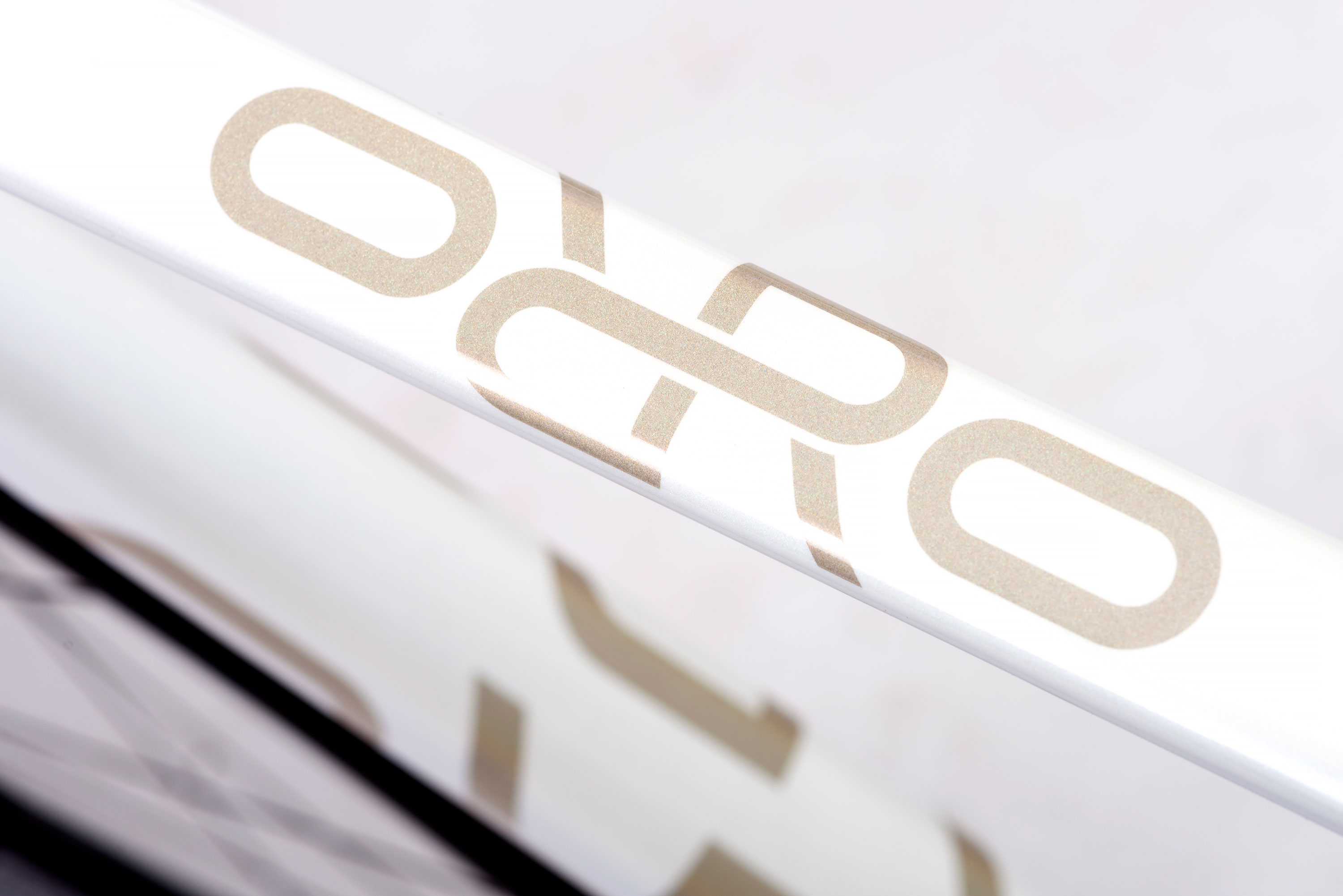 2025 Gold STC 105 Di2 Tailormade Bike