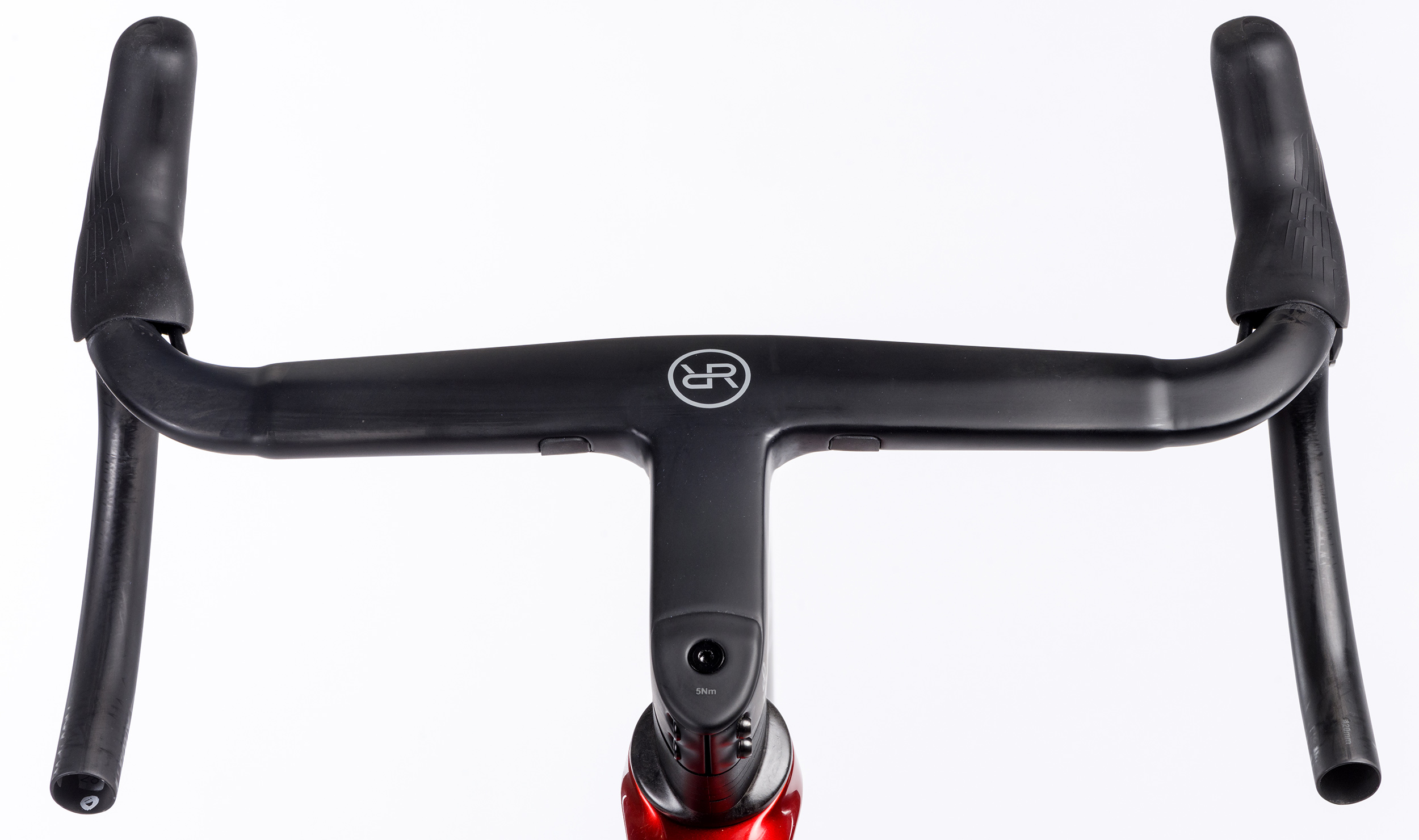 BlkTec R8 One Piece Carbon HandleBar & Stem
