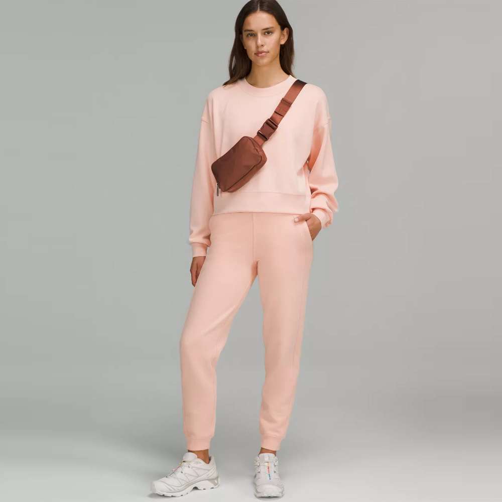  Bovagu Long Strap Crossbody Bag