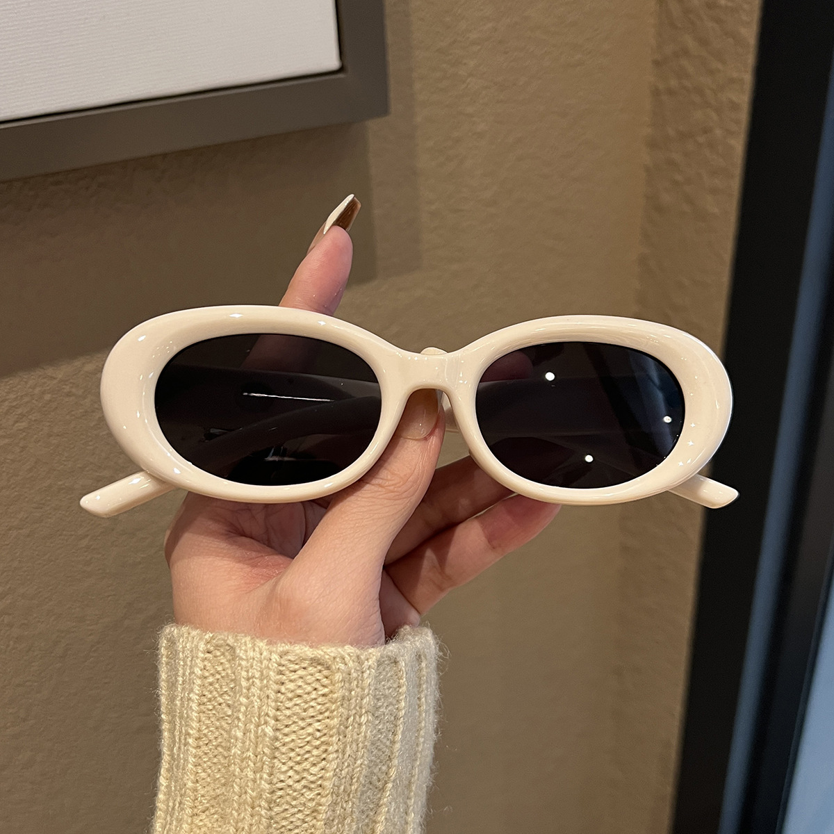 Oval Cat-eye Sun Protection Sunglasses