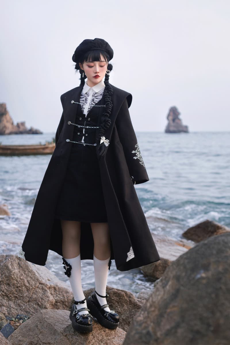 YLF Dress Original Lolita Winter Cape Coat - Black Fairy Tale Overcoat and Vest Black Jacket