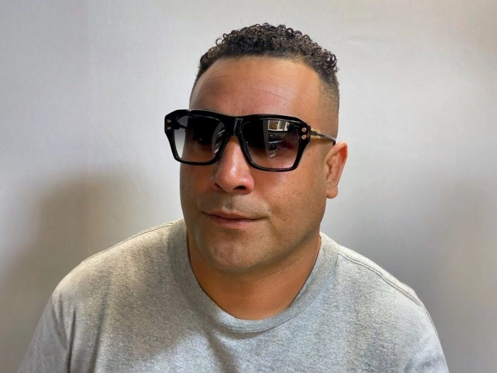 Kenneth - Square Sunglasses