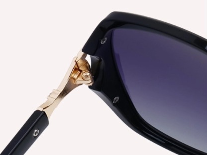 Suki - Square Polarized Sunglasses