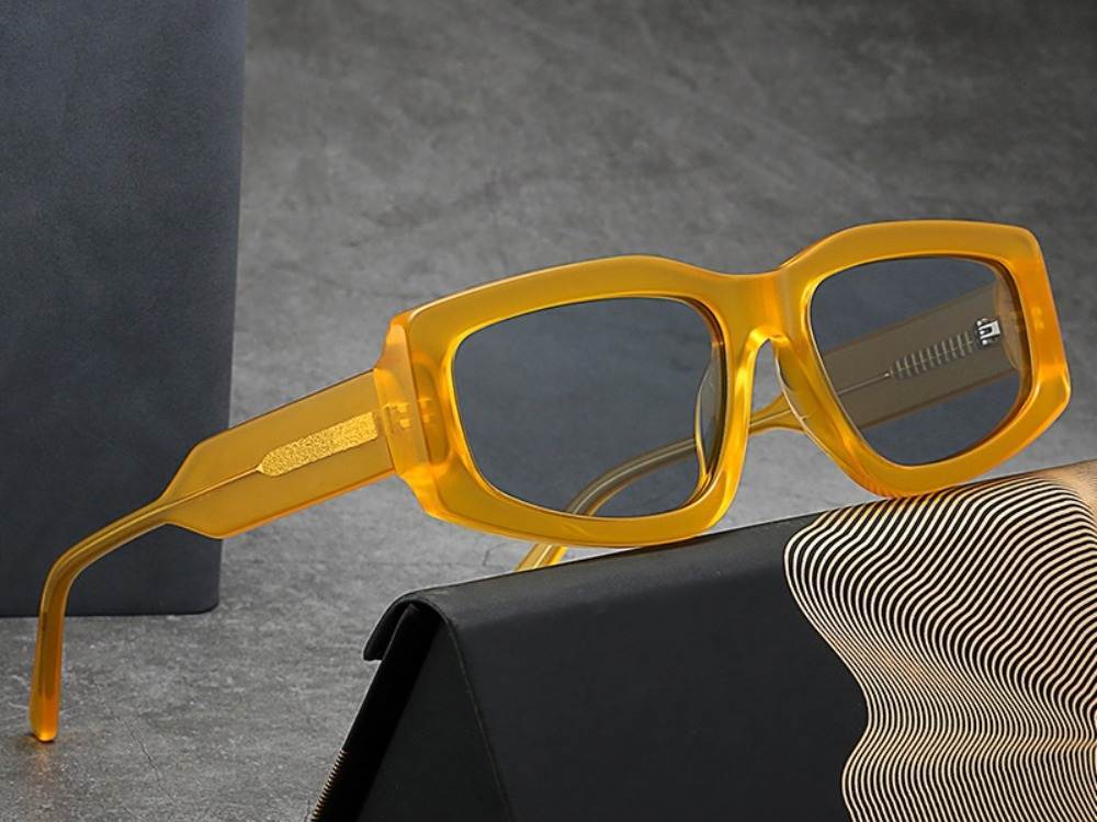 Thalia - Rectangle Polarized Sunglasses