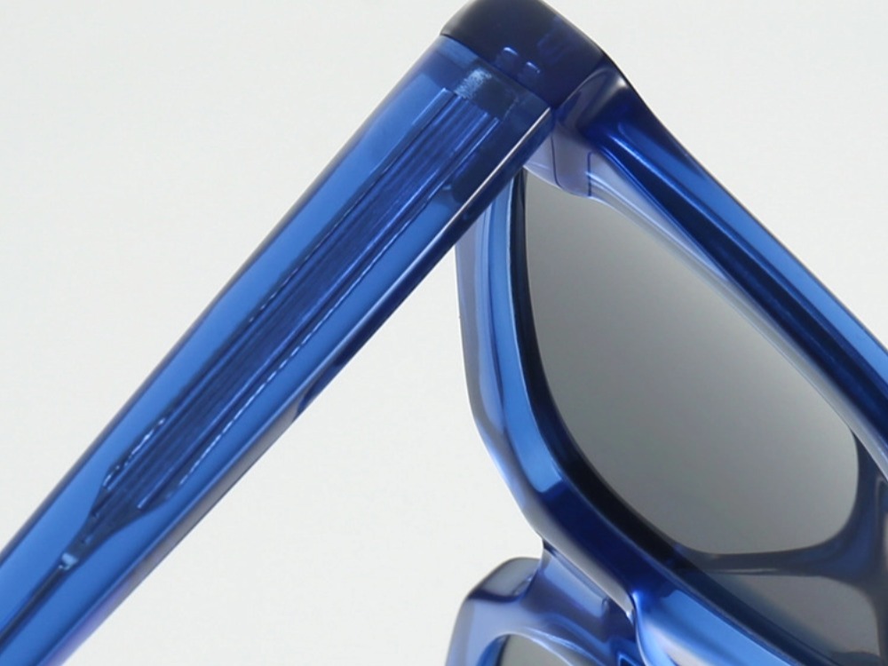 Travis - Square Polarized Sunglasses