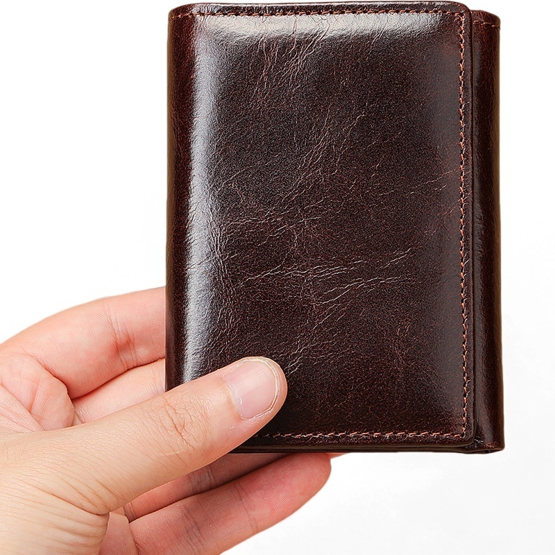 Gowalletly RFID Slim Leather Wallet