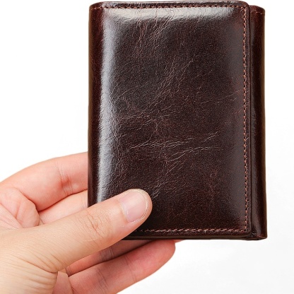 Gowalletly RFID Slim Leather Wallet