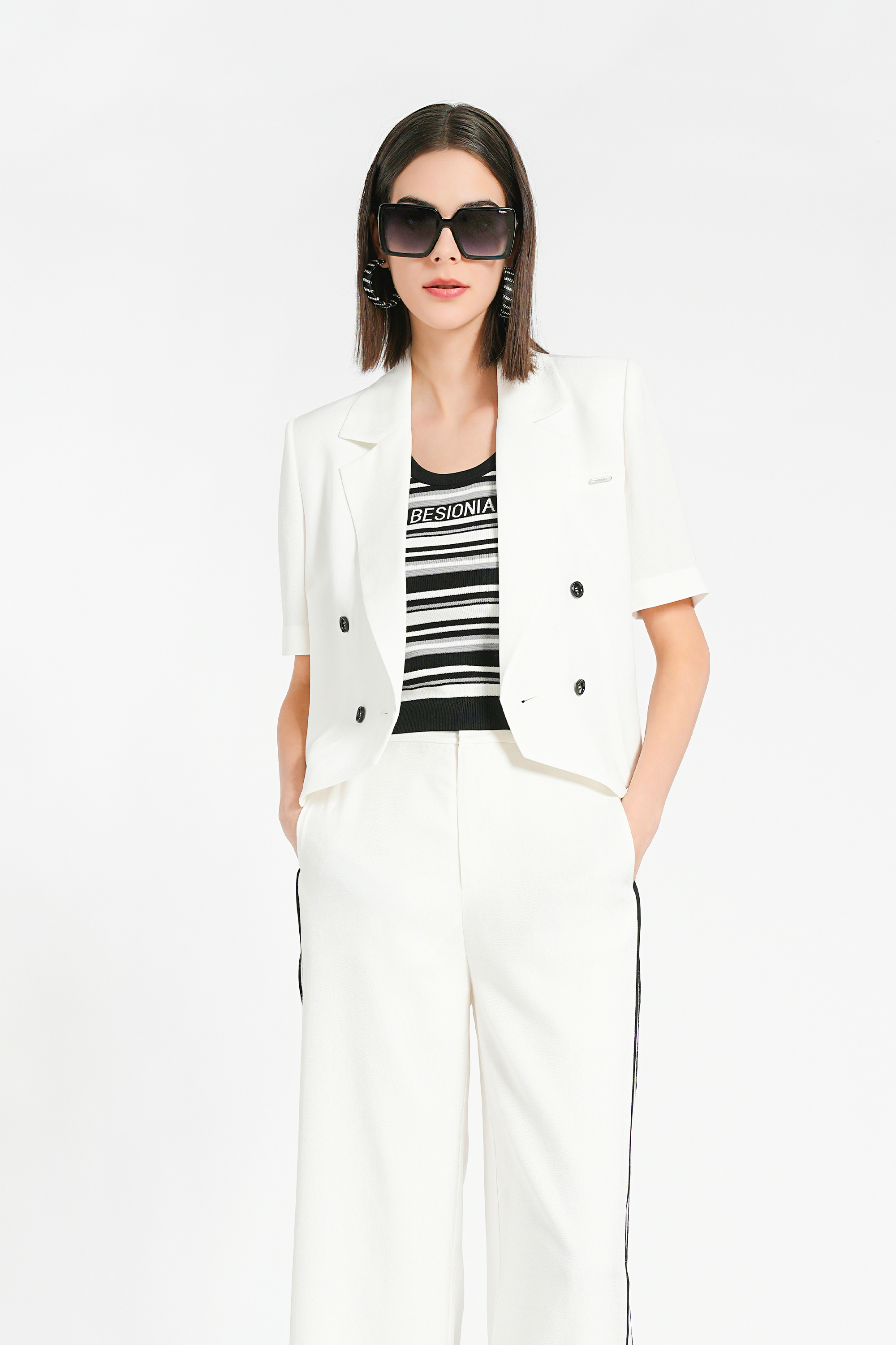 BESIONIA Casual White Short Sleeve Suit