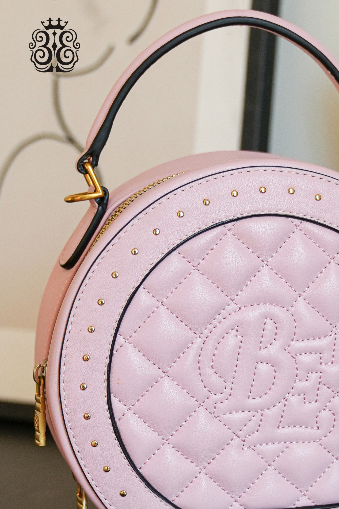 BESIONIA- Logo Round Bag