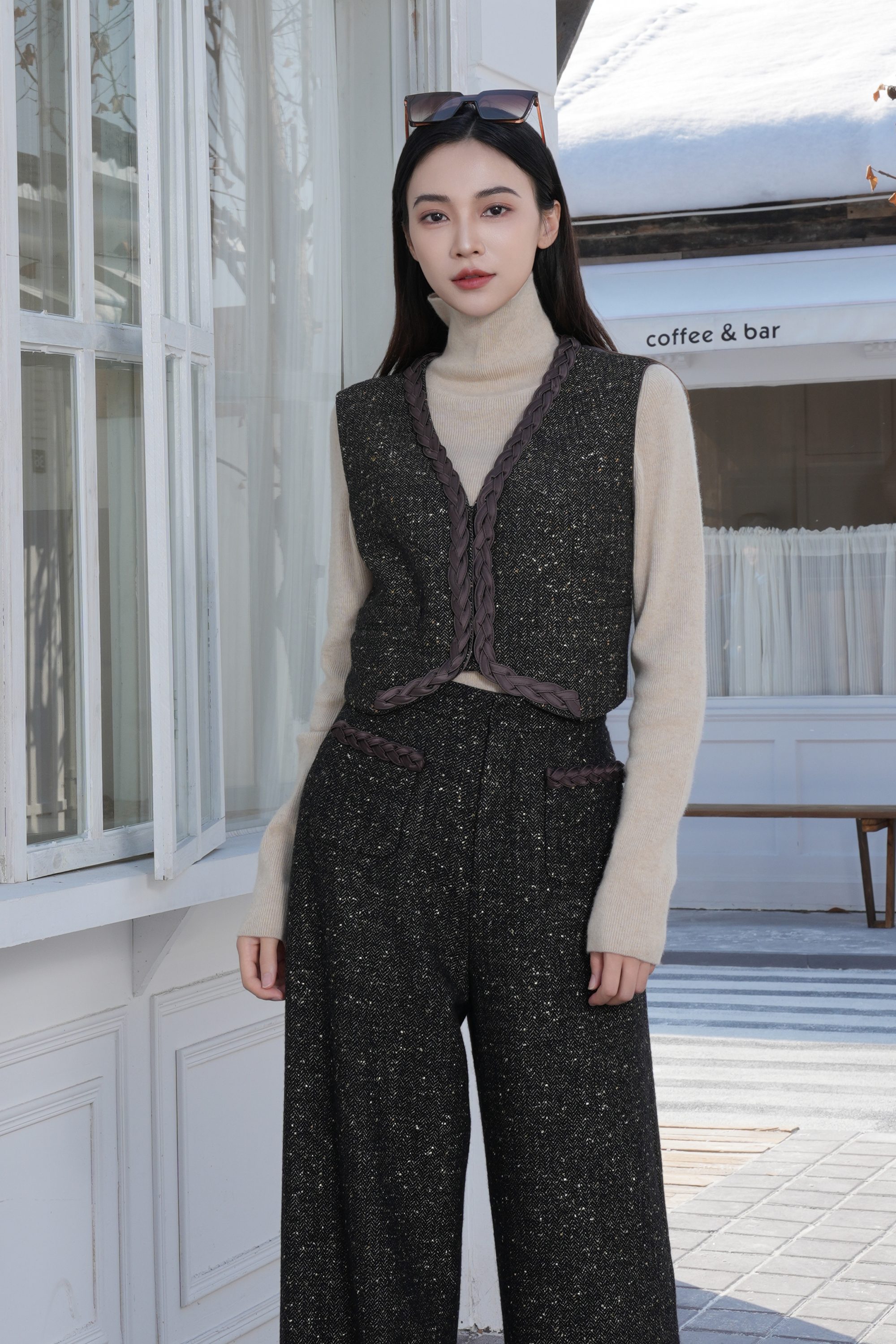 BESIONIA Vintage Style Sheep's Wool Premium Vest