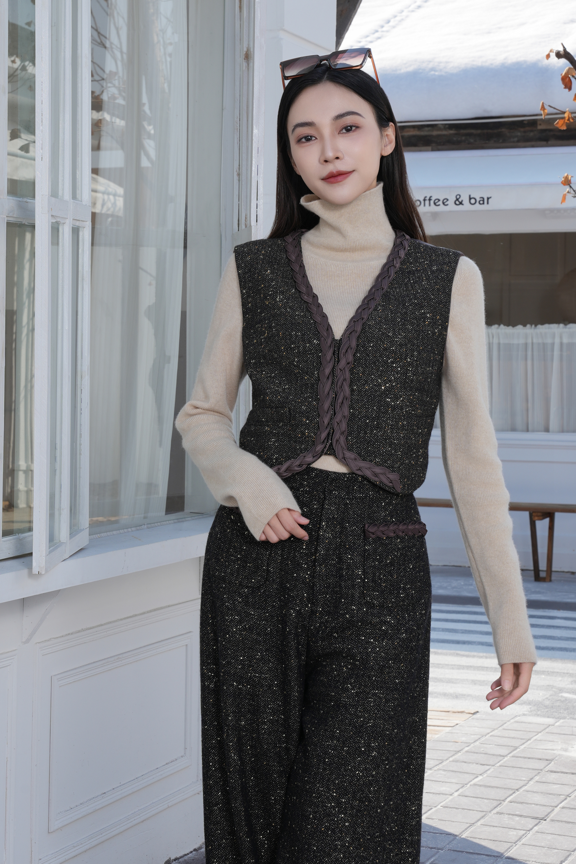 BESIONIA Vintage Style Sheep's Wool Premium Vest