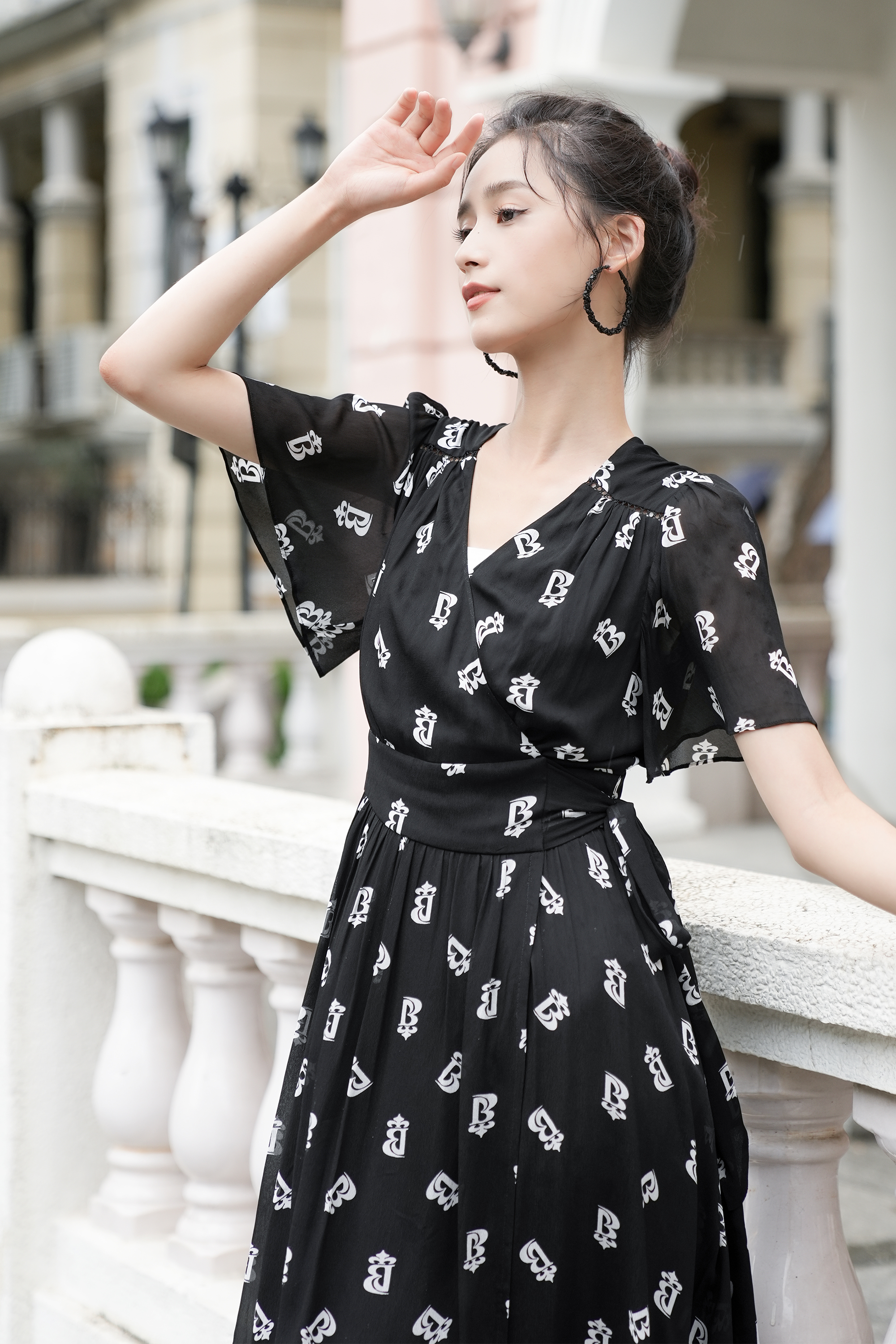 BESIONIA Lace Up Printed Dress