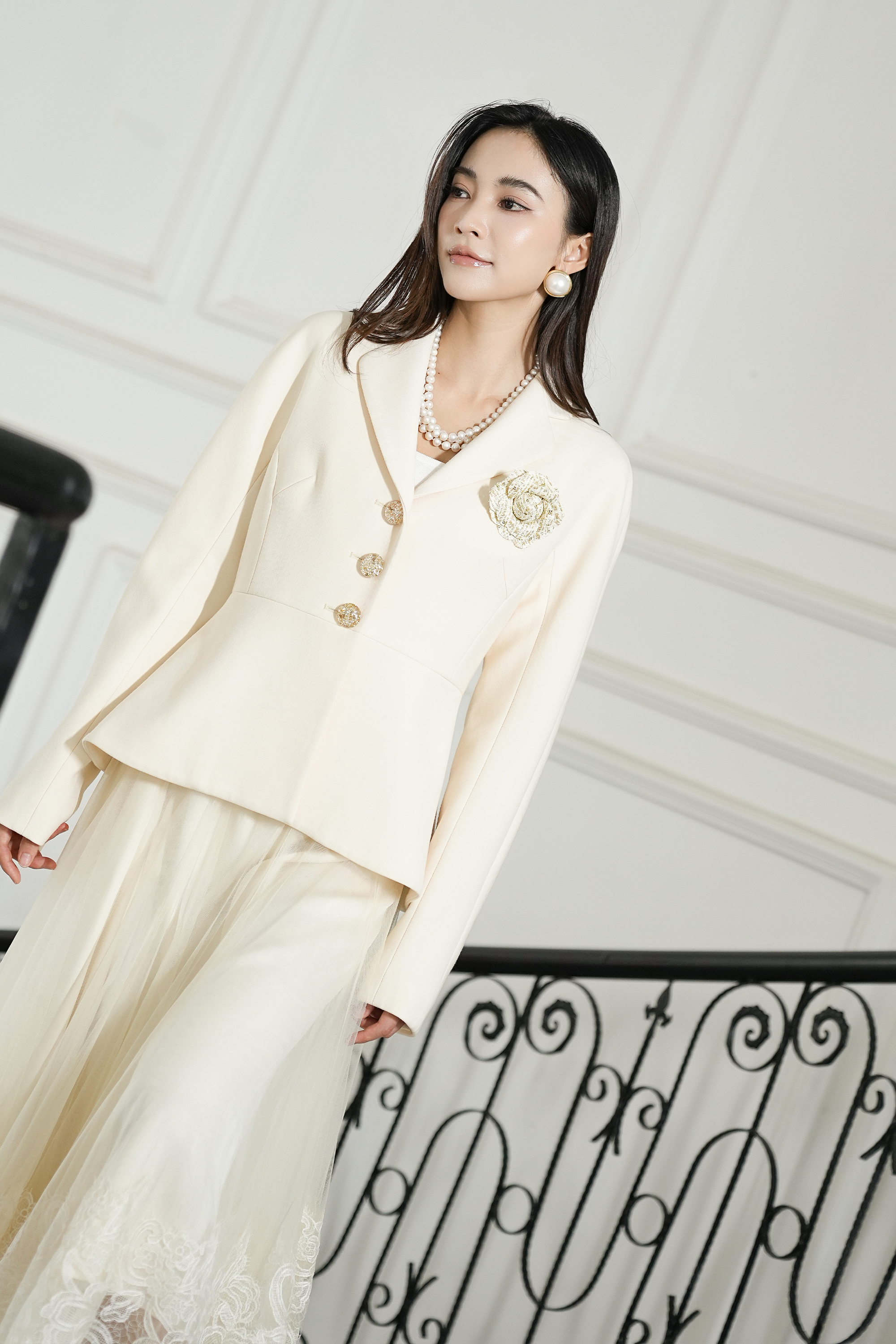 BESIONIA Waist-slimming Design Outerwear