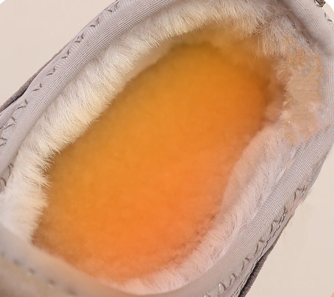 Los zapatos ortopédicos para mujer alivian el dolor y la fatiga del pie, mantienen el calor y protegen del frío.-rlisten