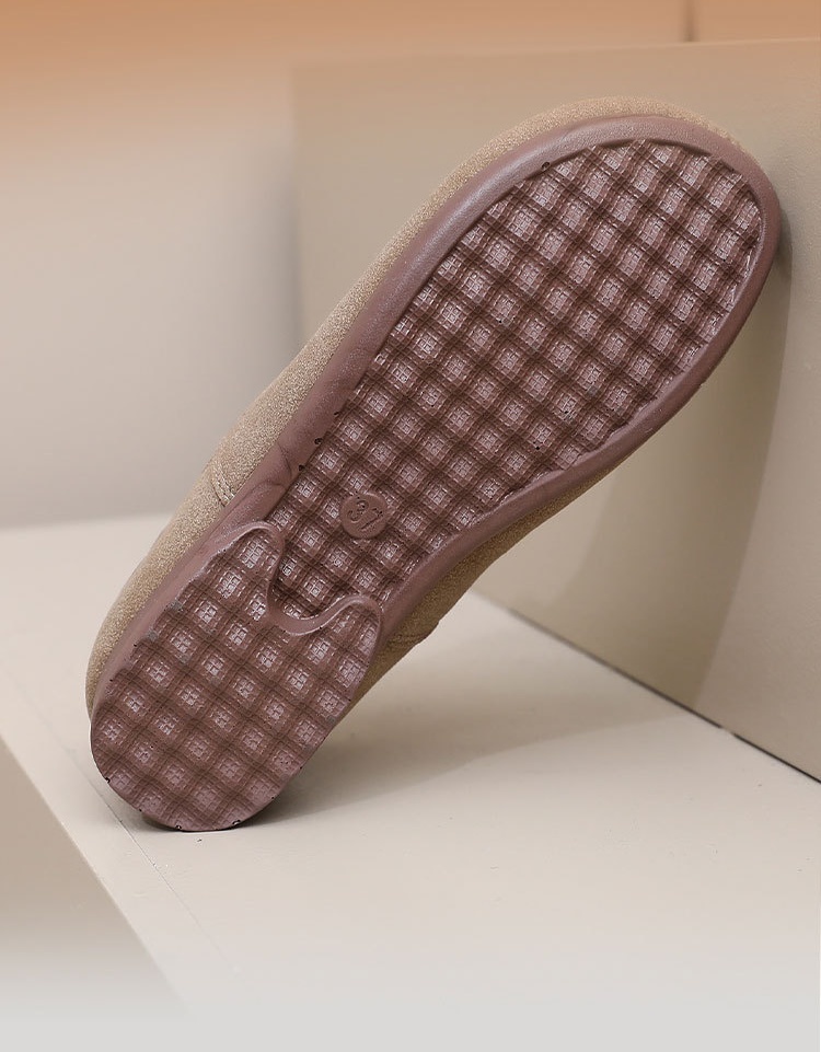 Los zapatos ortopédicos para mujer alivian el dolor y la fatiga del pie, mantienen el calor y protegen del frío.-rlisten