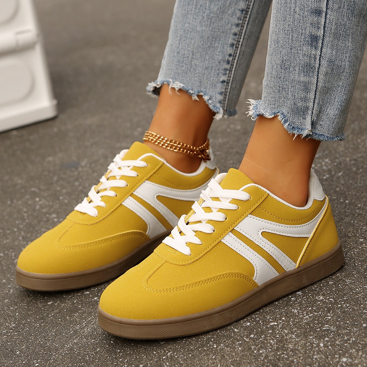 Último día para conseguir mitad de precio en zapatos ortopédicos de mujer. Diseño ergonómico, usarlo durante 3 días puede aliviar la fatiga del pie.