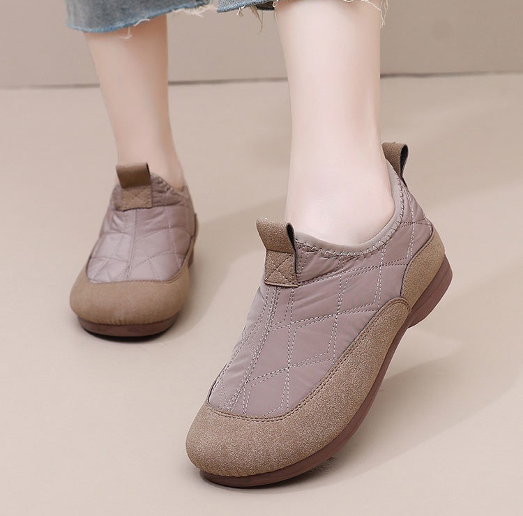 Los zapatos ortopédicos para mujer alivian el dolor y la fatiga del pie, mantienen el calor y protegen del frío.-rlisten