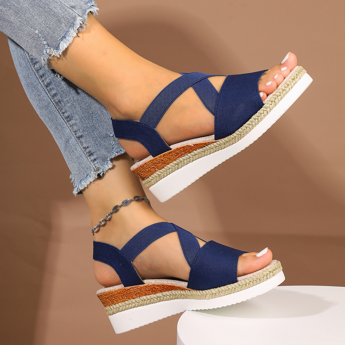 【🎈¡Novedad para el verano! Mitad de precio por tiempo limitado】Zapatos de tela hechos a mano, sandalias de tacón súper cómodas.