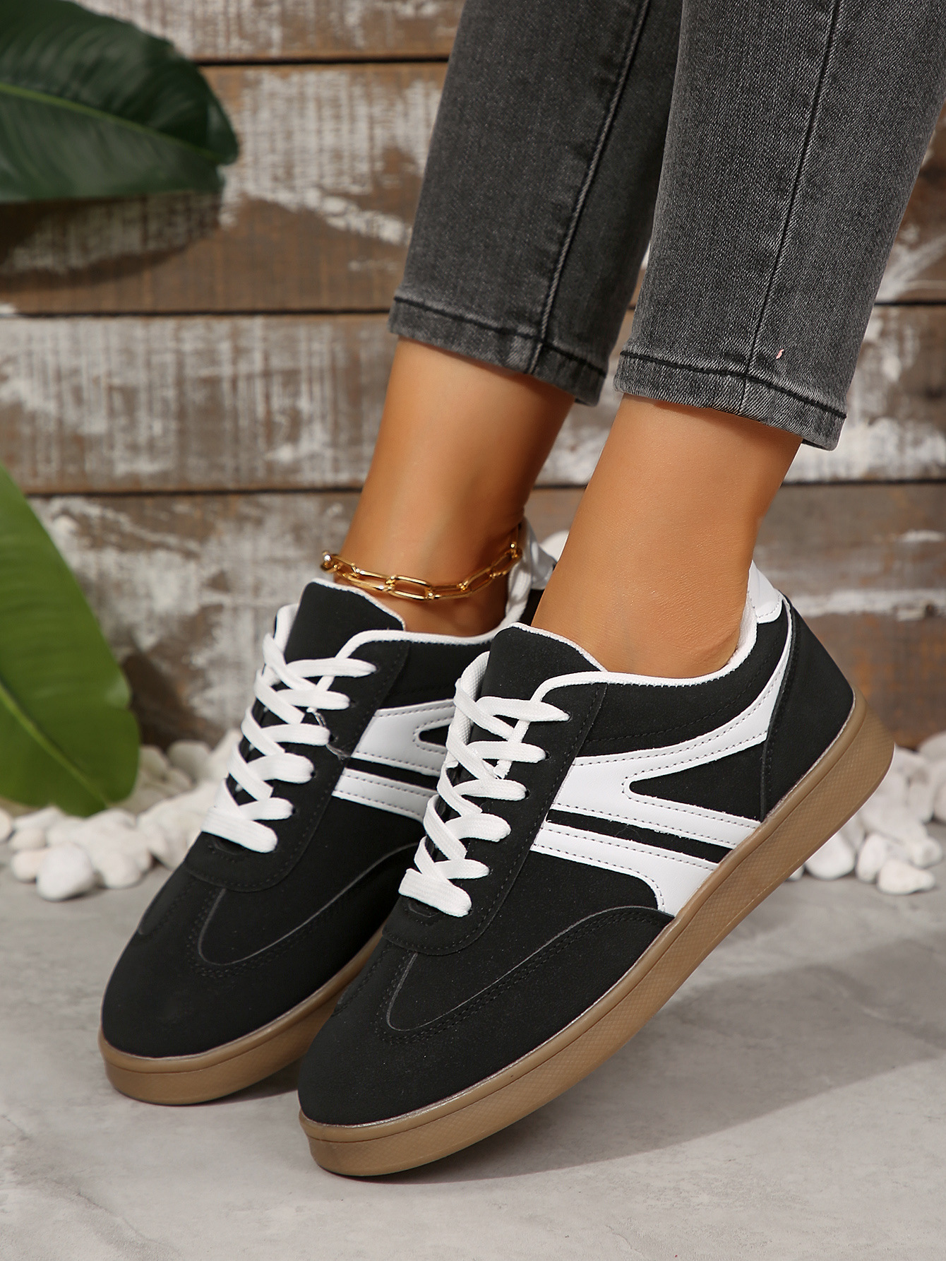 Último día para conseguir mitad de precio en zapatos ortopédicos de mujer. Diseño ergonómico, usarlo durante 3 días puede aliviar la fatiga del pie.