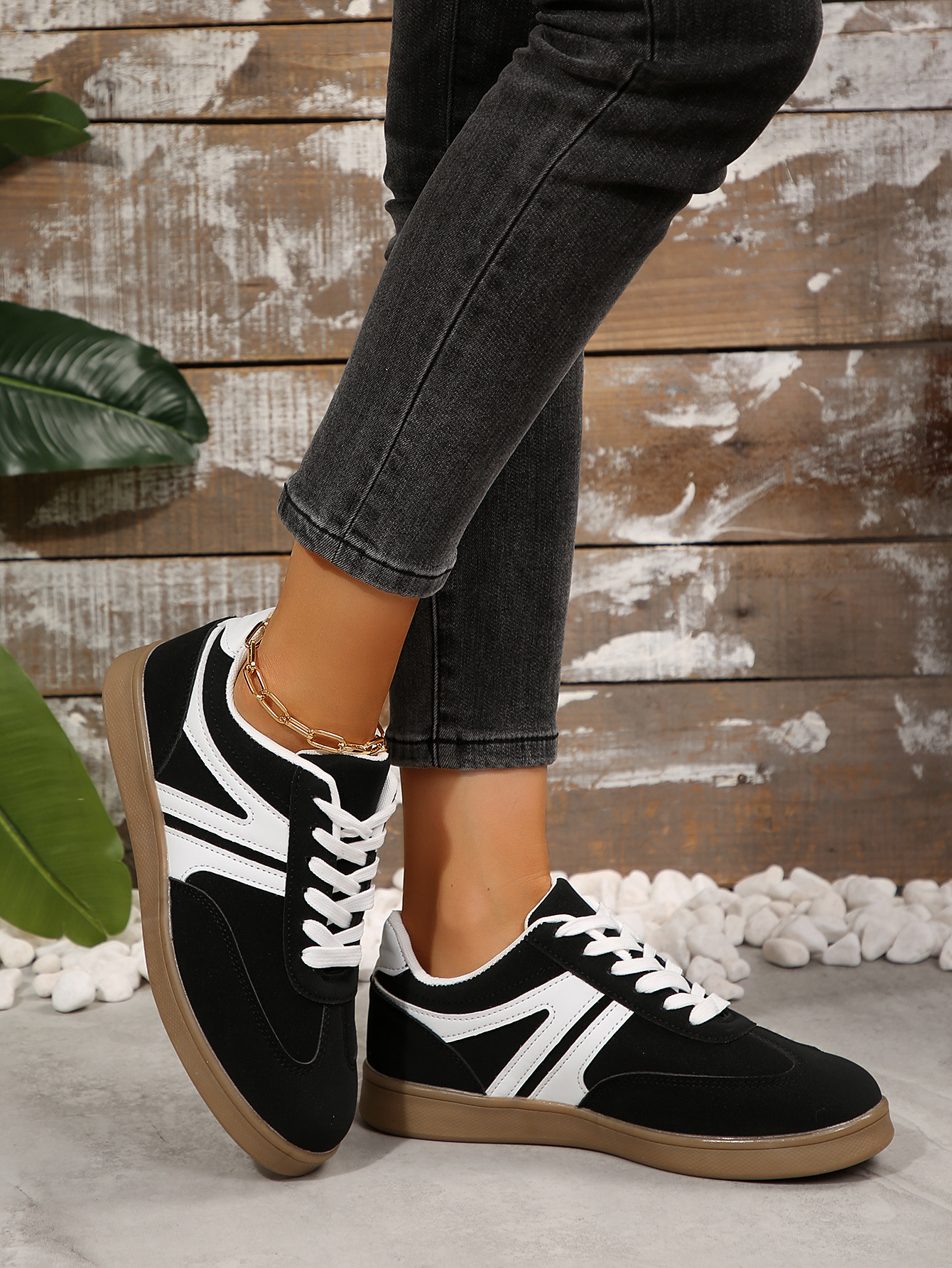 Último día para conseguir mitad de precio en zapatos ortopédicos de mujer. Diseño ergonómico, usarlo durante 3 días puede aliviar la fatiga del pie.