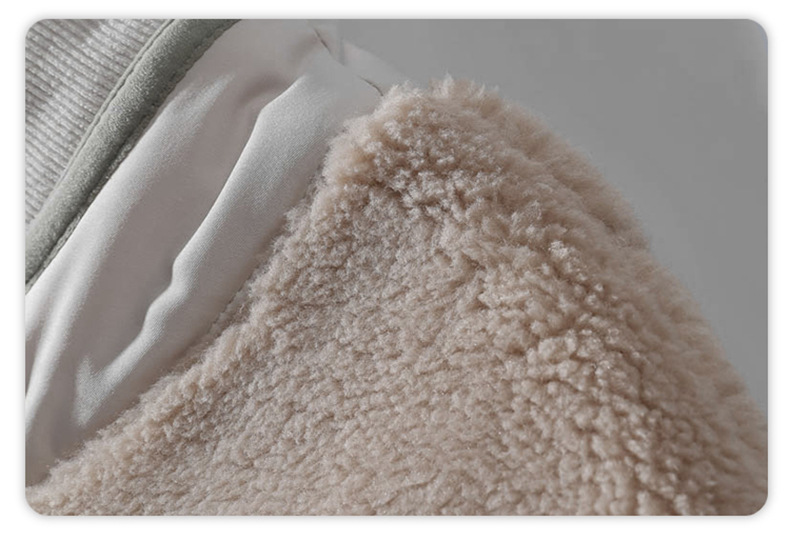 Lambswool sweatshirt