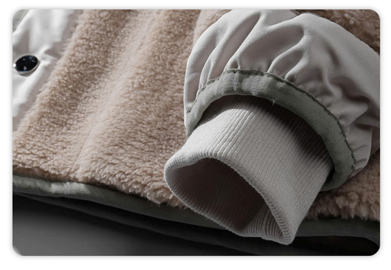 Lambswool sweatshirt