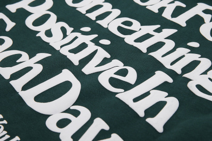 Kaisorn2024冬季上新泡芙字母logo休闲舒适连帽衫