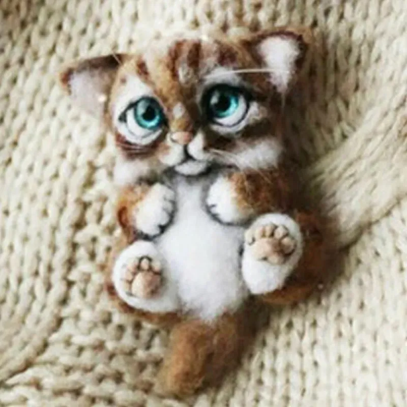 Custom Needle Felted Dog Brooch, Cute Felt Pet Pin, Ideal Gift for Birthdays & Friends