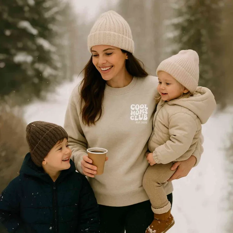 "Cool Moms Club" – Personalized Embroidered Sweatshirt with Children's Names