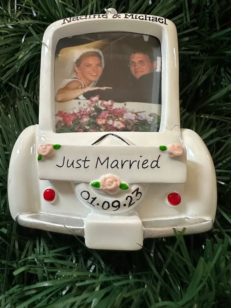 Personalized Mr. & Mrs. Wedding Car Ornament - Newlyweds' First Christmas Gift