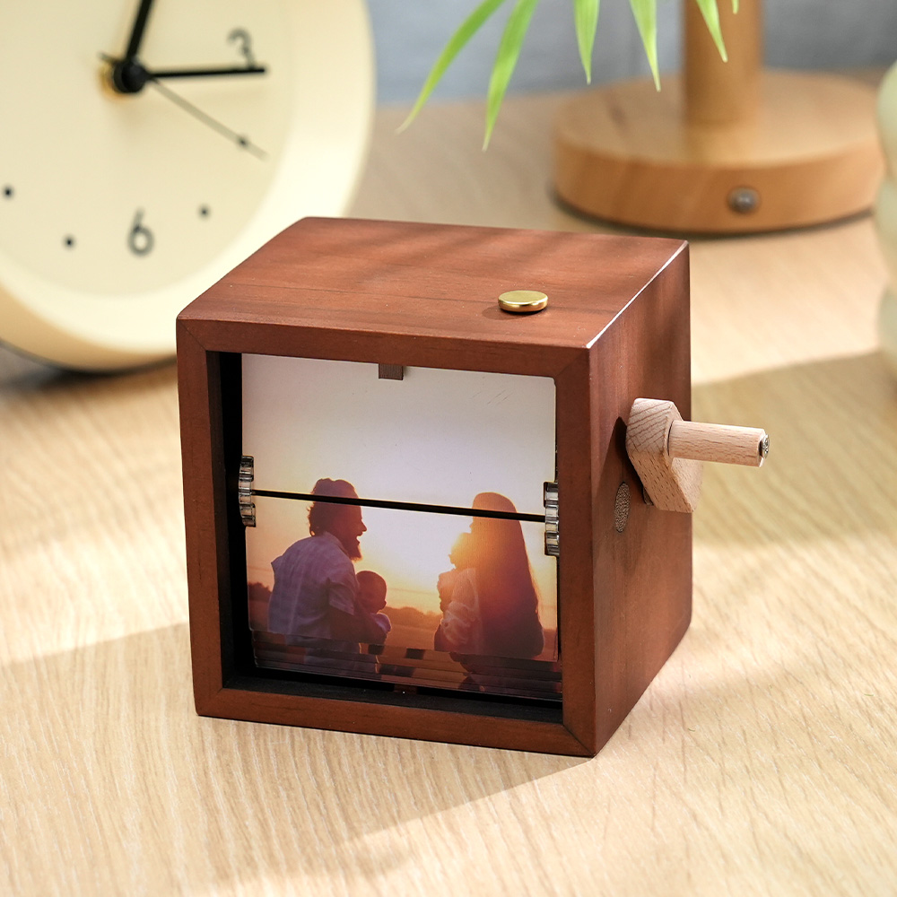 Custom Photo Flipbook Frame Animation 24 Pictures Machine Mechanical Hand-cranked Flipbook Box Photo Album with Light Black Walnut Anniversary Gifts