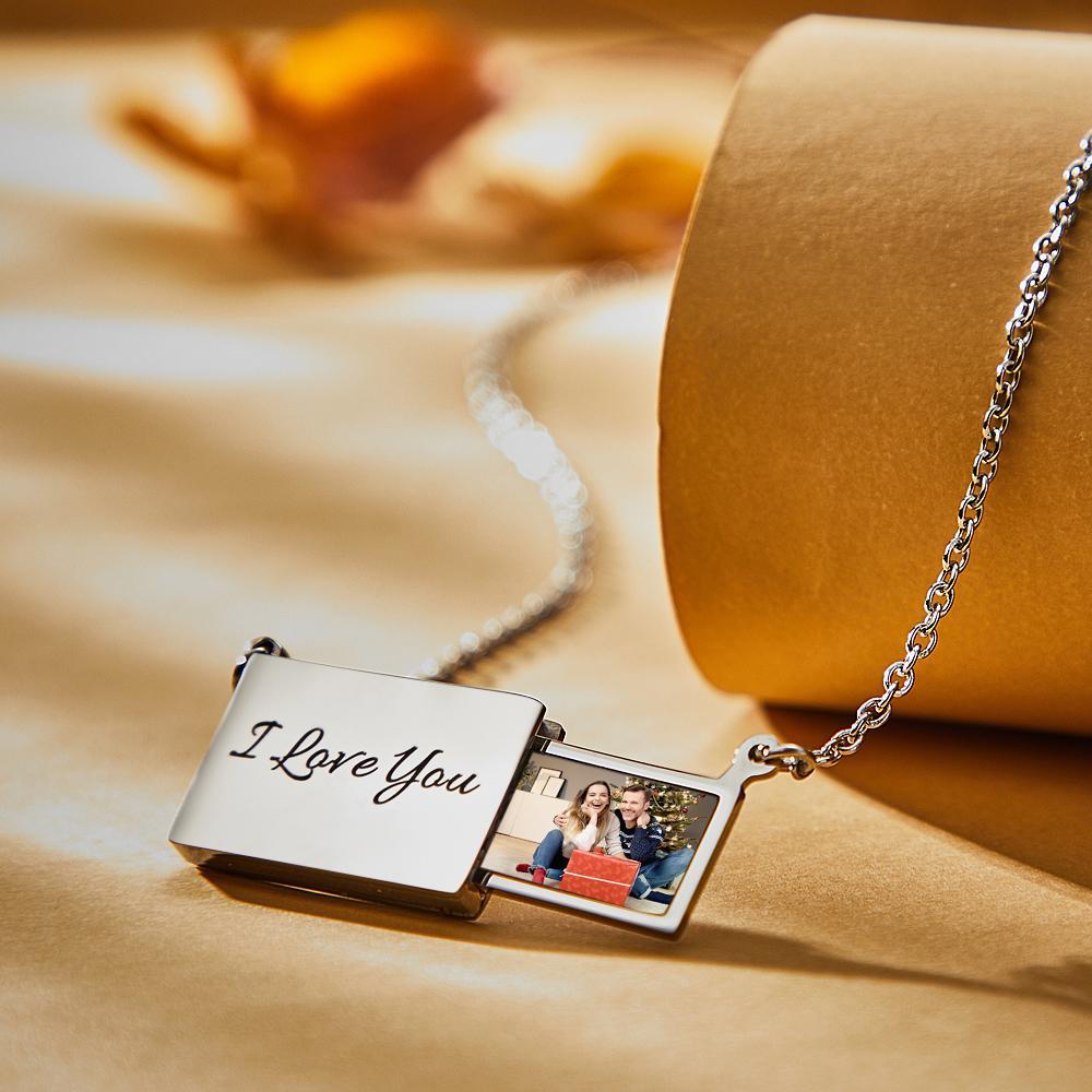 Custom Engraved Photo Necklace Pull-out Creative Commemorative Gifts for Couples -