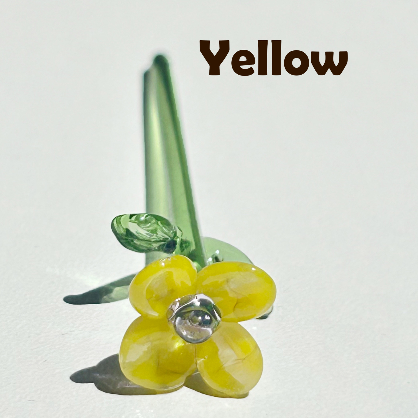 Glass Flower Bouquet - Mini Flower Figurine, Glass Artwork Table Centerpiece, Birth Flower Sculpture, Home Decor Gift for Mom & Friends