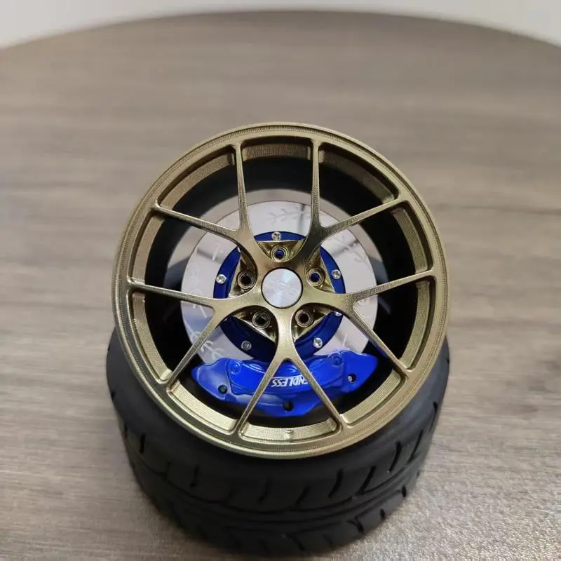 Wheel Car Air Freshener Portable Car Aroma Diffuser Rotating Mist Air Purifier Auto Interior Fragrance Air Purifier for Ca