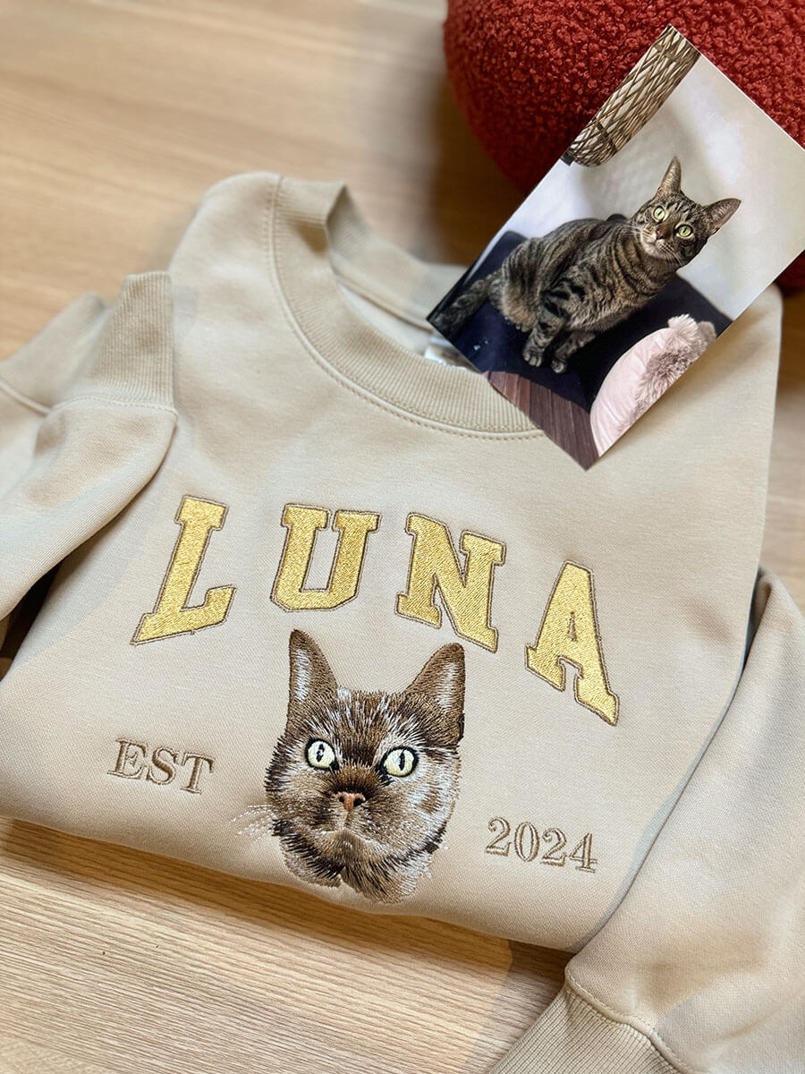 Custom Embroidered Sweatshirt With Pet Portrait - Bestchristmasgifts
