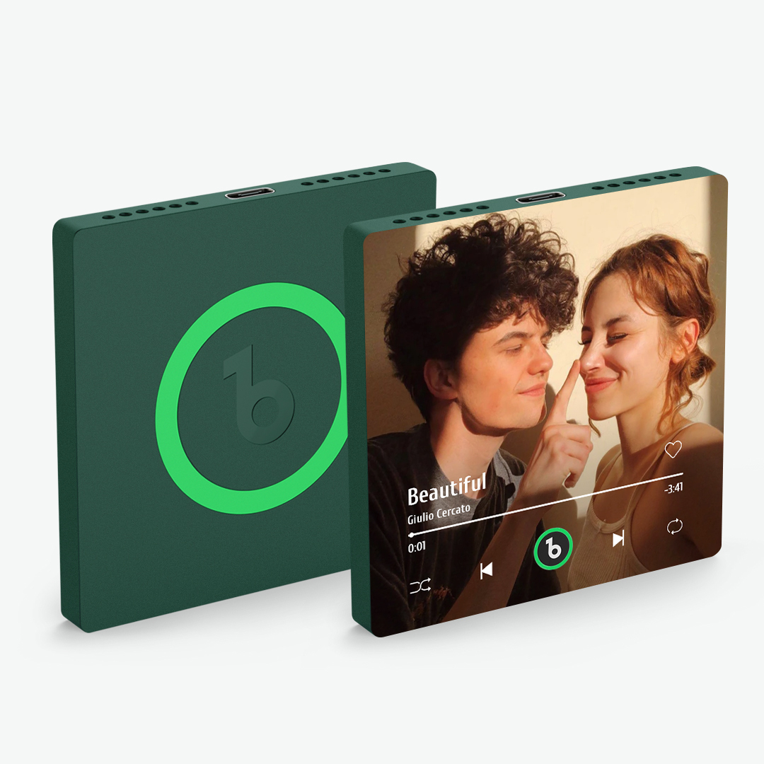 Custom Music And Photo Fridge Magnet Supports Bluetooth Connectivity