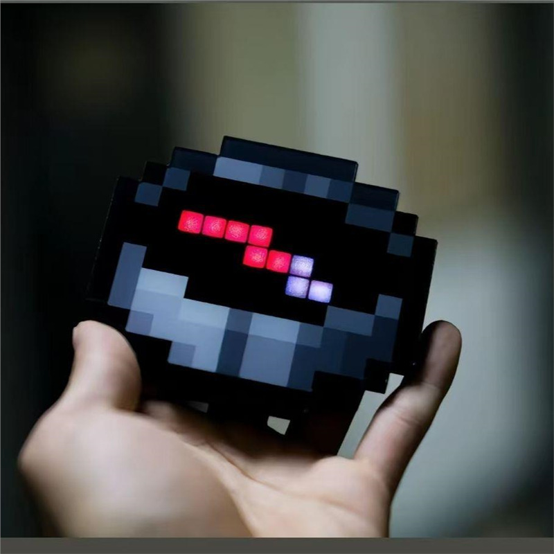 Pixel Compass Toy Keychain Simple Pendant Gift - MyCustomBrickFigures