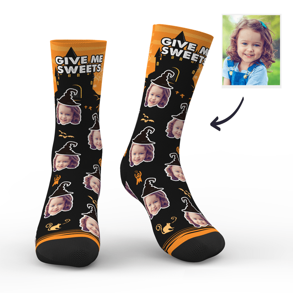 Chaussettes Photo Personnalisées Château Halloween Sorcière avec texte - MadeMine