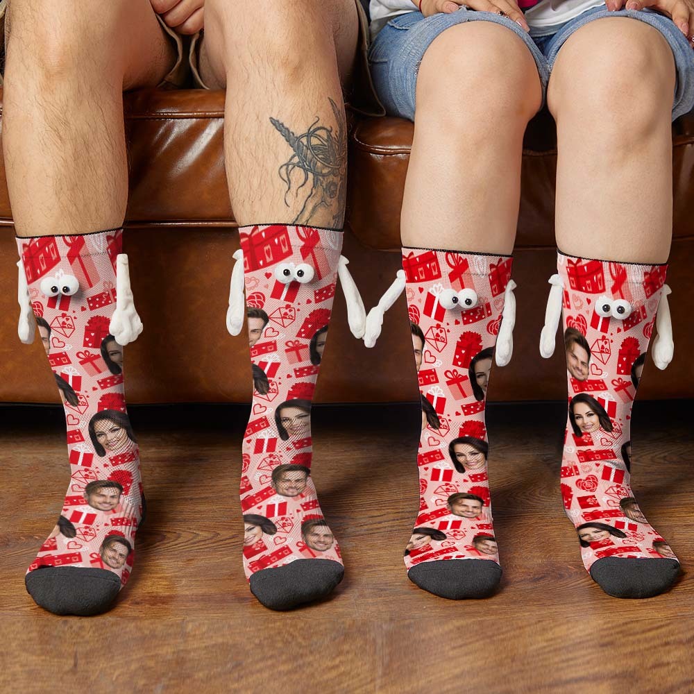 Chaussettes Personnalisées Avec Visage, Poupée Drôle, Chaussettes Rouges À Mi-tube, Chaussettes Magnétiques Tenant Les Mains, Cadeaux De Saint-valentin - mademinefr