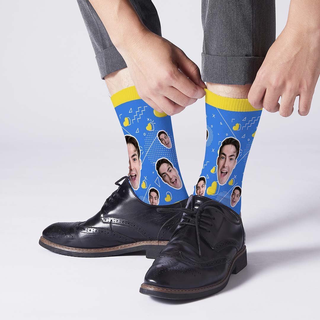 Chaussettes Personnalisées Pour Le Visage De Coeur De Ligne De Couleur - mademinefr