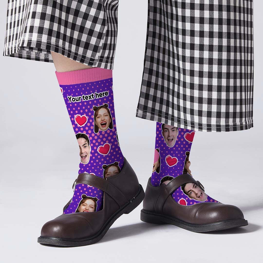 Cadeau Personnalisé Avec Visage Et Nom À Pois Et Cœur Sur Les Chaussettes - mademinefr