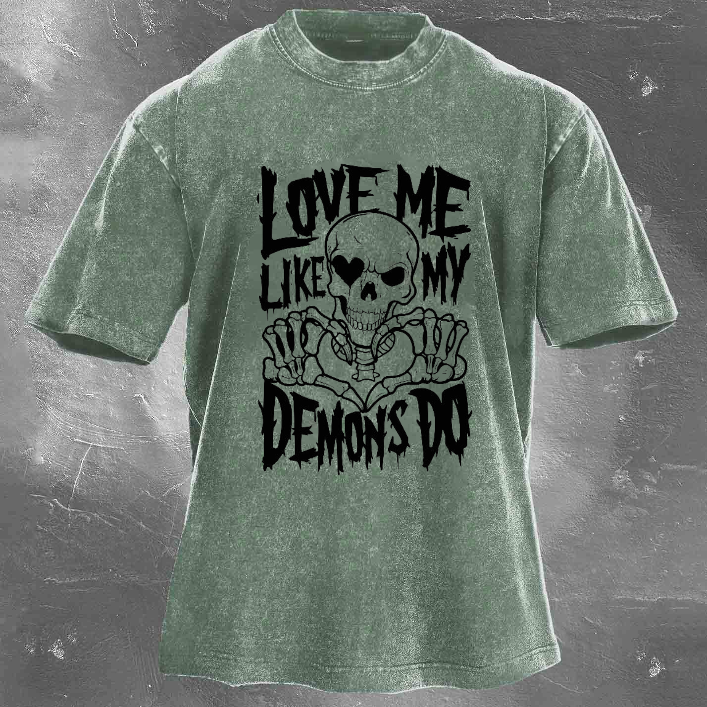 LOVE ME LIKE MY DEMONS DO Skeleton Men's washed T-shirt