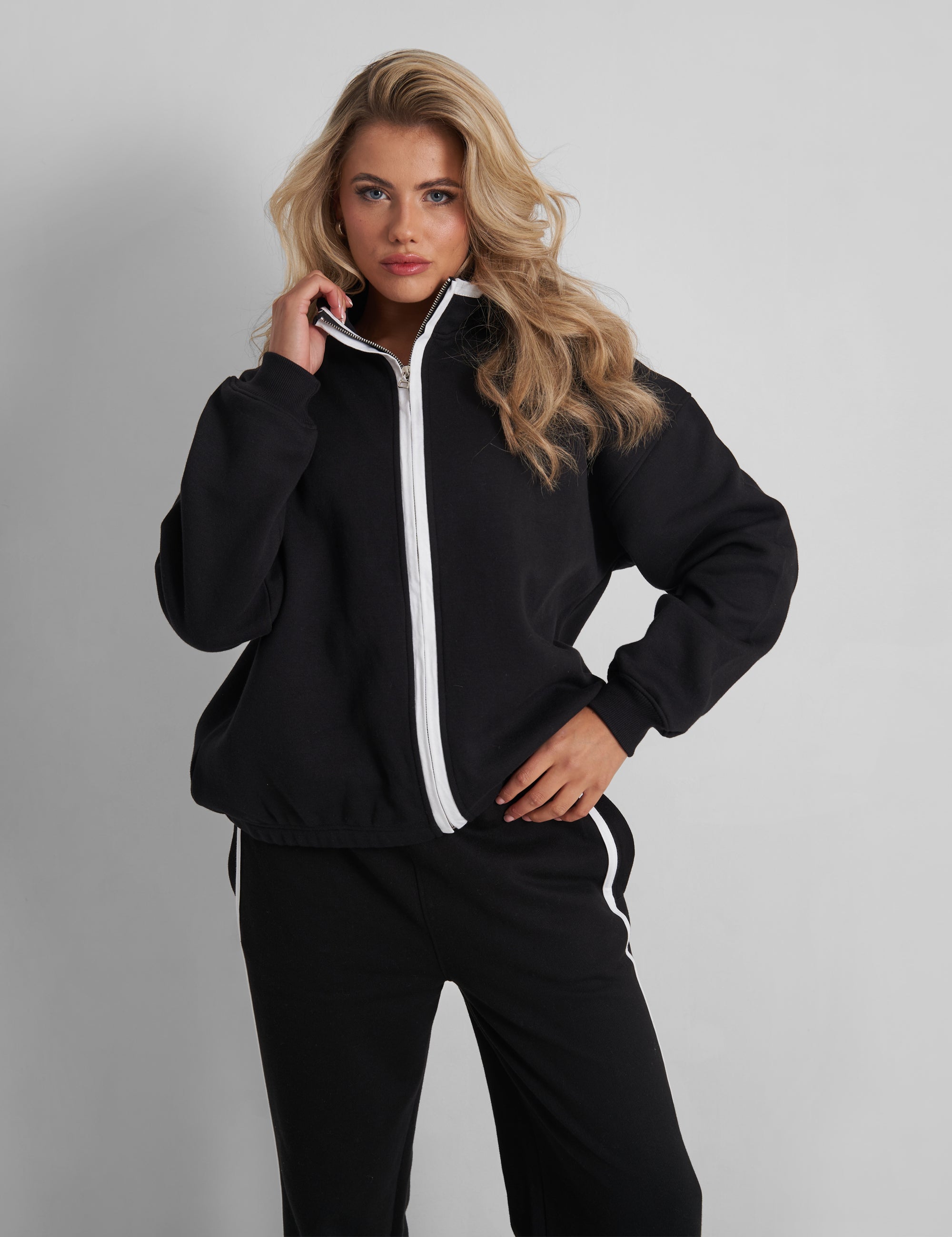 Kaiia Contrast Piping Zip Up Sweatshirt Black White