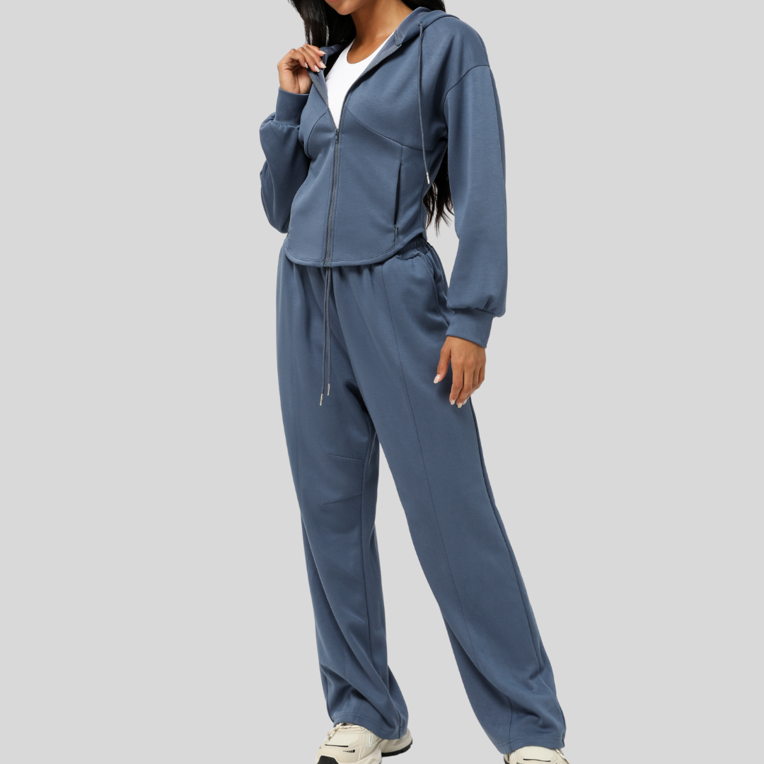 𝐄𝐂 𝐂𝐔𝐑𝐀𝐓𝐄𝐃 | The Cloud Knit Edit ✨