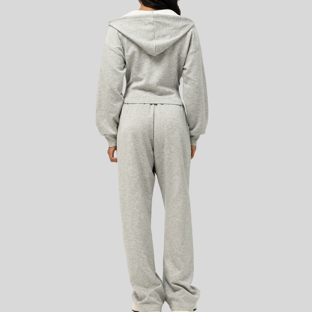 𝐄𝐂 𝐂𝐔𝐑𝐀𝐓𝐄𝐃 | The Cloud Knit Edit ✨