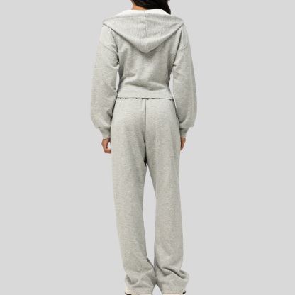 𝐄𝐂 𝐂𝐔𝐑𝐀𝐓𝐄𝐃 | The Cloud Knit Edit ✨